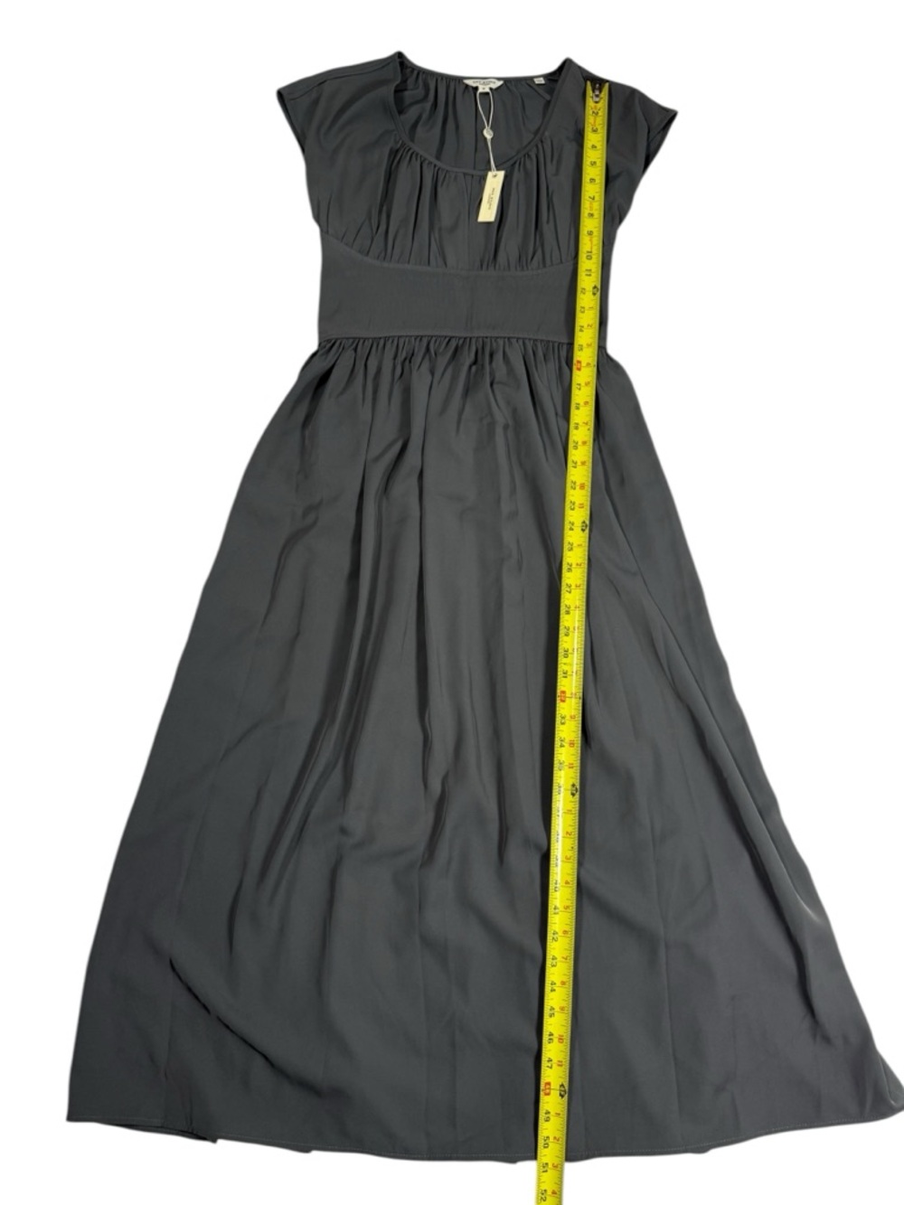 Max Studio London Maxi Dress Medium Gray Short Sleeve Sculpted Waist Stretch NEW - Picture 4 of 9